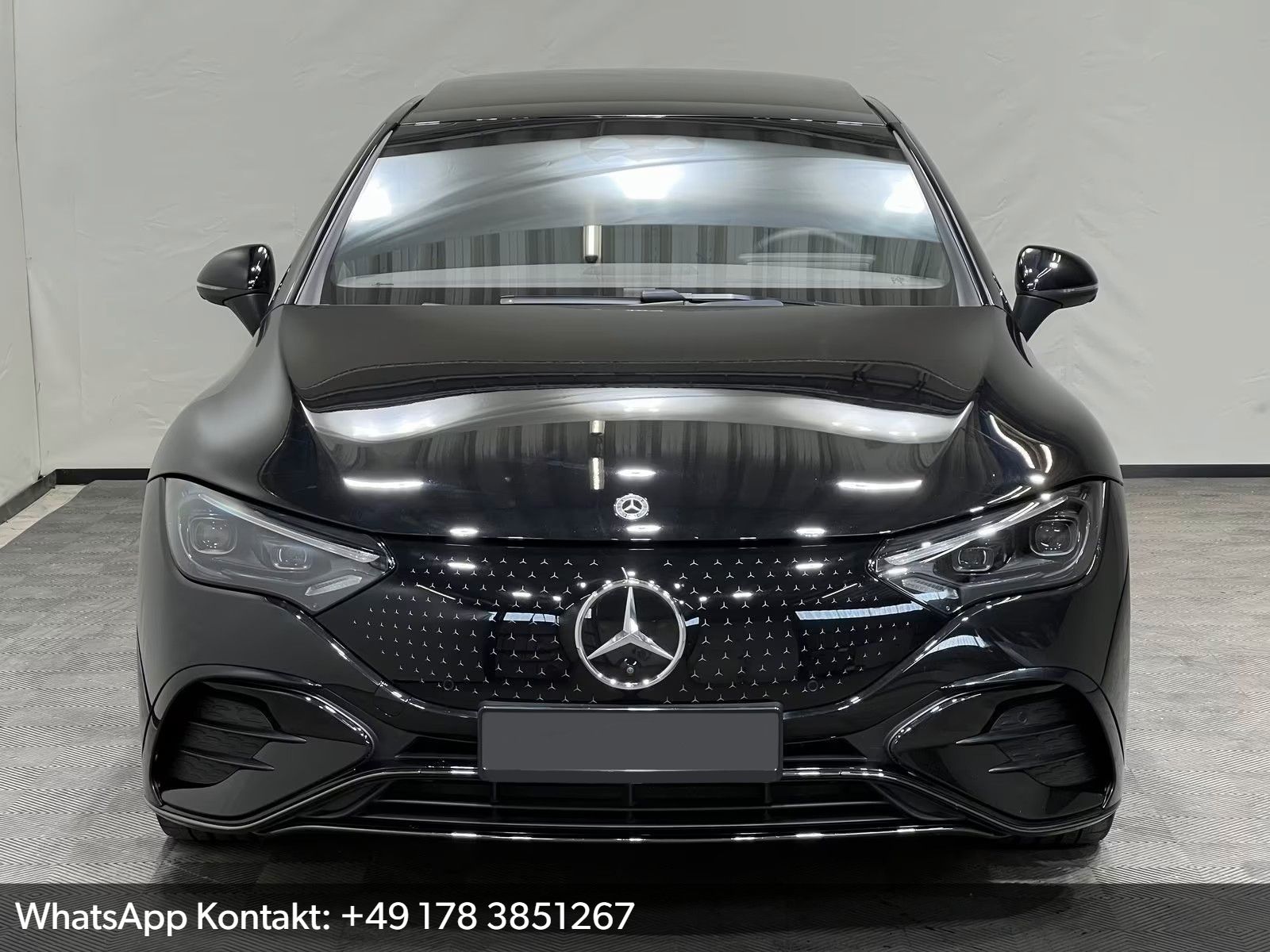 Mercedes-Benz EQE 300 AMG Premium Night