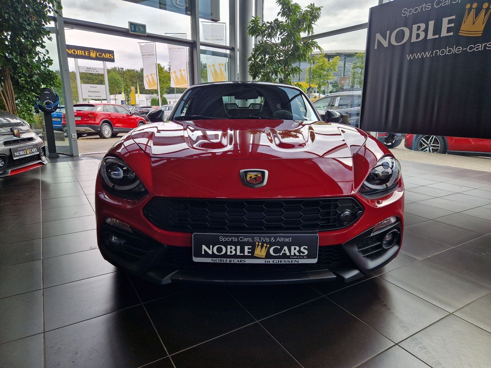 Fahrzeugabbildung Abarth 124 Spider Turismo LED LEDER BOSE