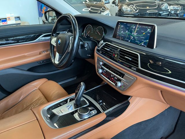 BMW 740 d xDrive *360°KAMERA*NAVI*ACC*SZHZ*MASSAGE*