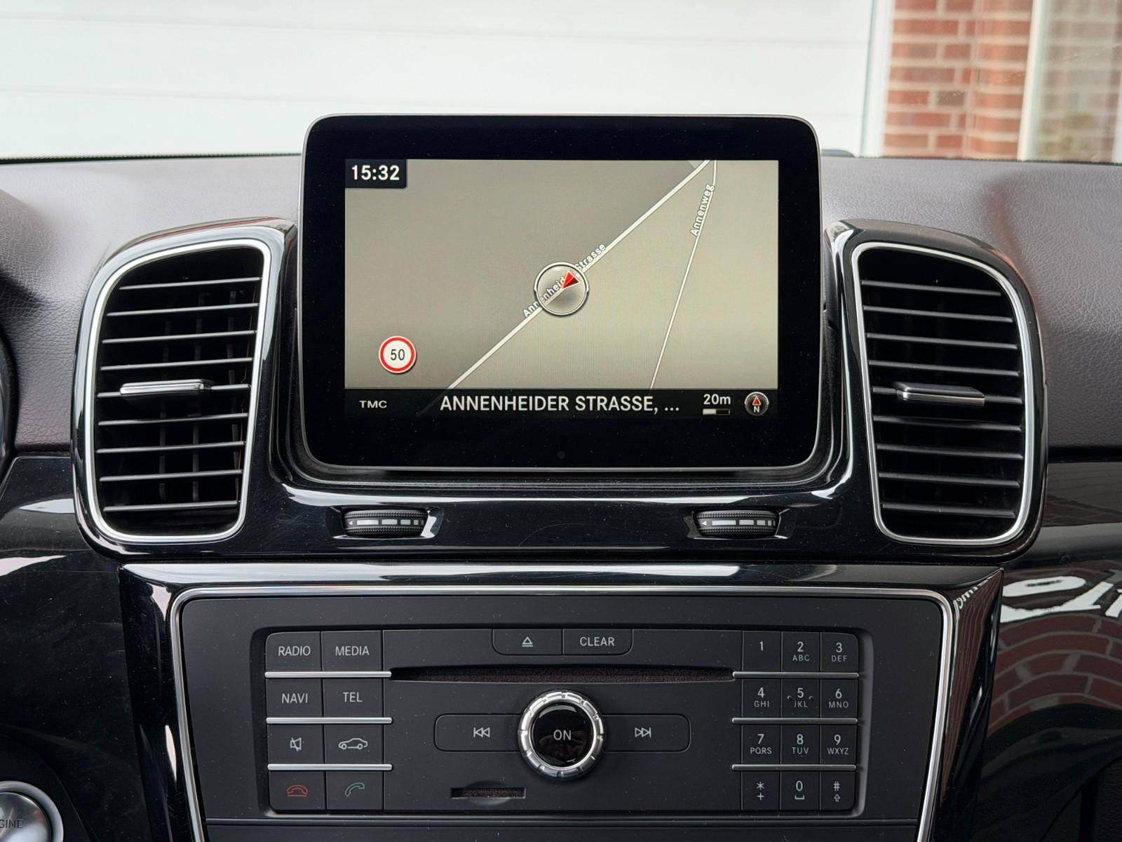 Mercedes-Benz GLE 350 d 4Matic Schiebedach*Nappa*360°*Leder