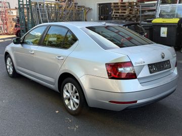Skoda Octavia - 8