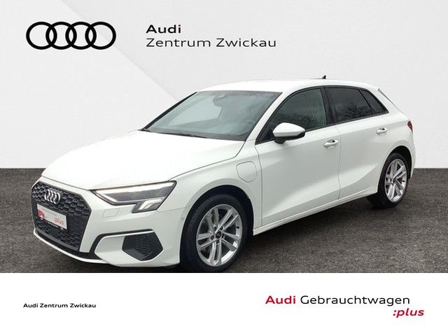 Audi A3 Sportback 40TFSIe Basis LED Scheinwerfer, Nav