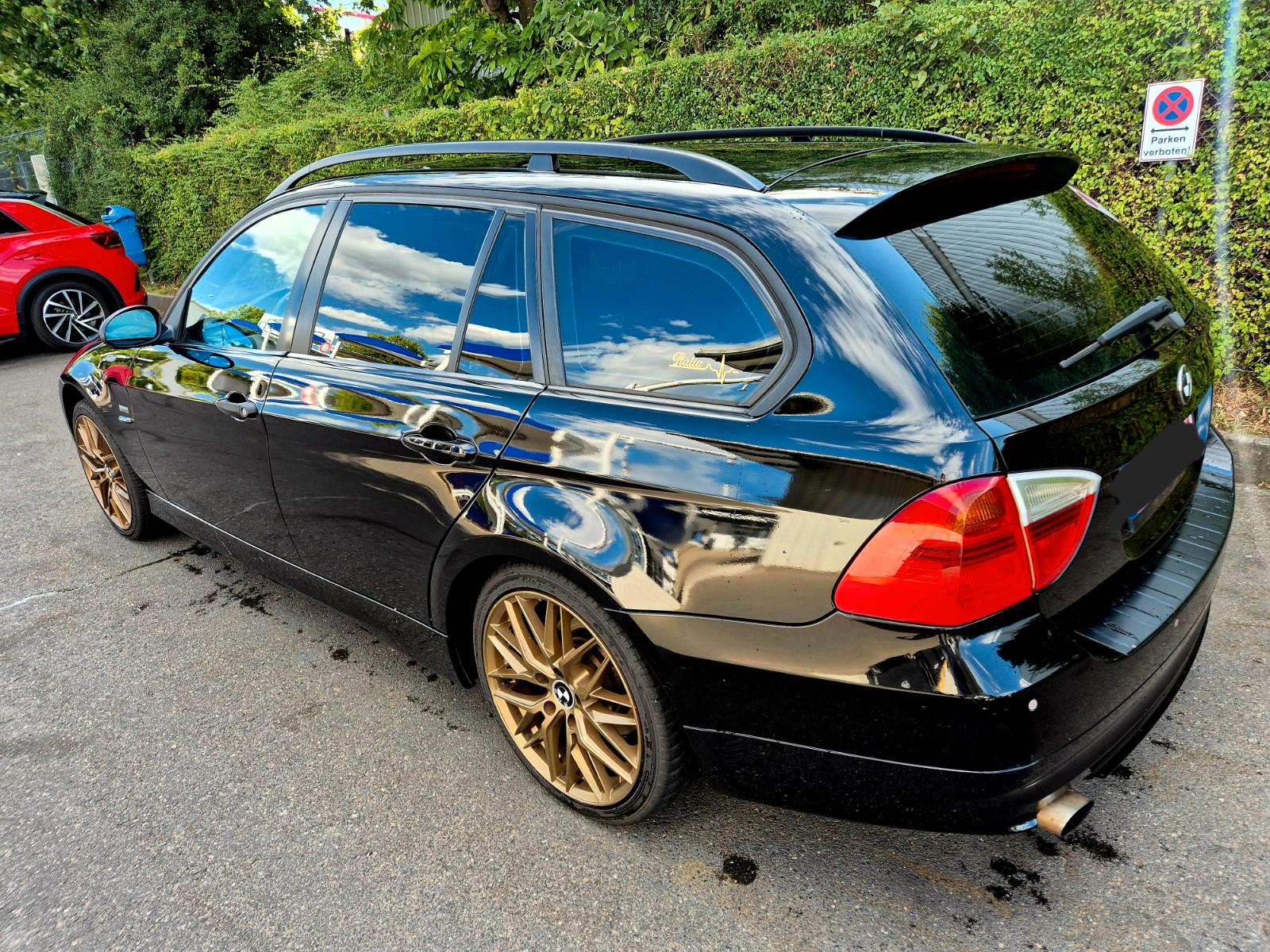 BMW 318 2007 — photo 16