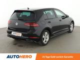 Volkswagen Golf VII 1.5 TSI ACT Highline BM Aut.*NAVI*LED* - VW Golf Gebrauchtwagen in München