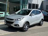 Hyundai ix35 Style 2.0 2WD Automatik AHK PDC SHZ Tempoma - Hyundai ix35 in Kassel
