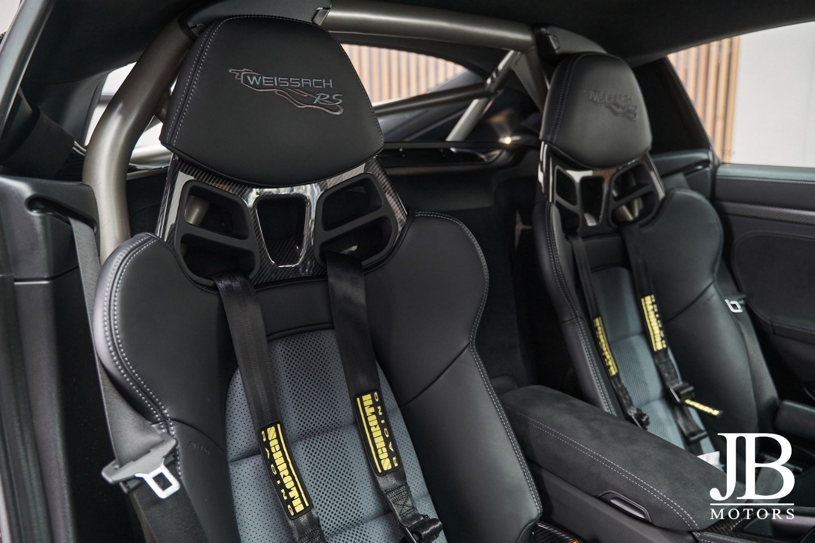 Fahrzeugabbildung Porsche GT4 RS Weissach Lift Clubsport Chrono LED