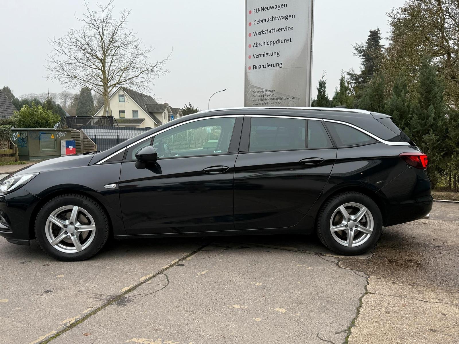 Opel Astra Sports Tourer Sportstourer 1.6Turbo "In...