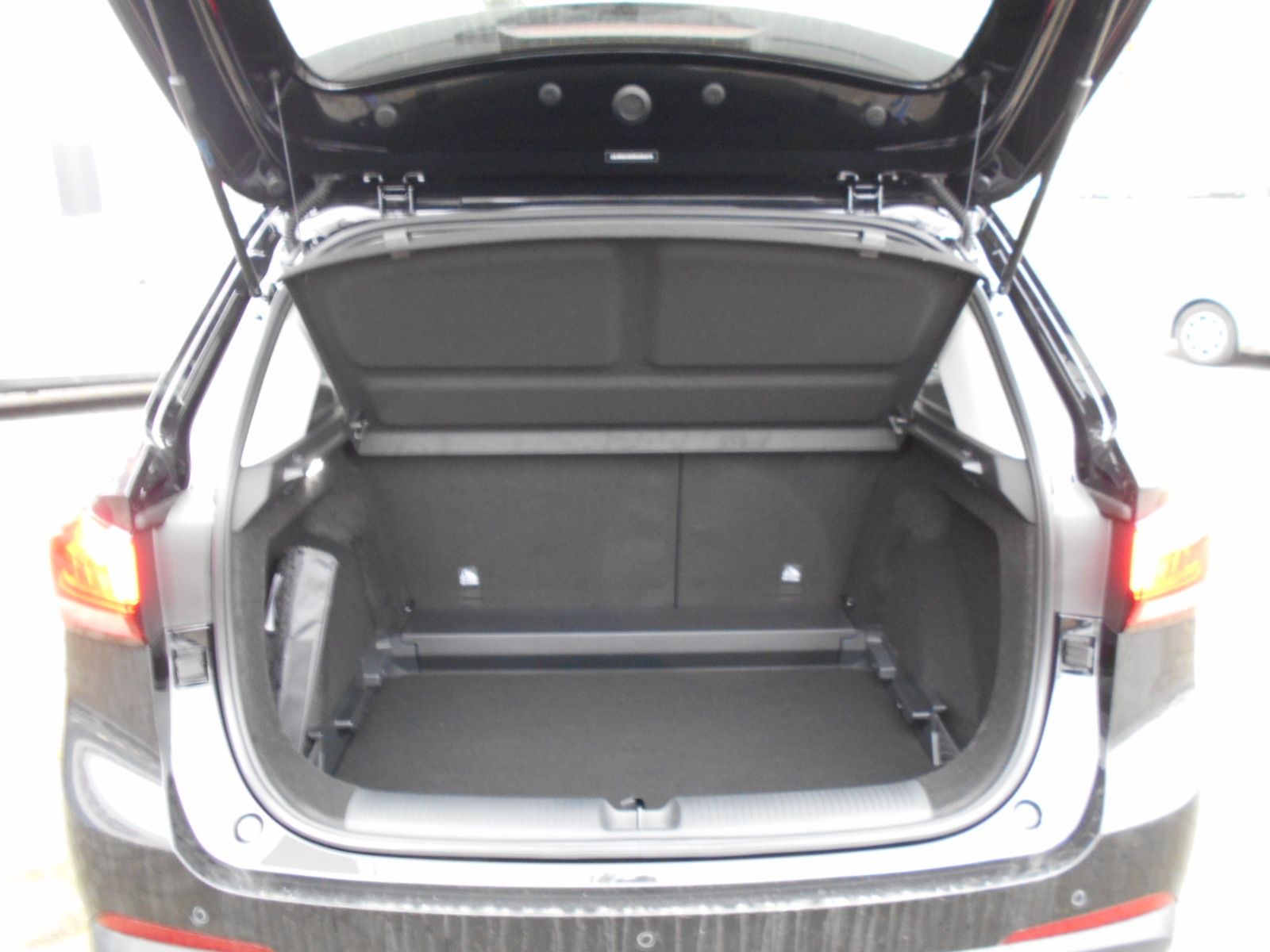 Fahrzeugabbildung MG ZS Luxury