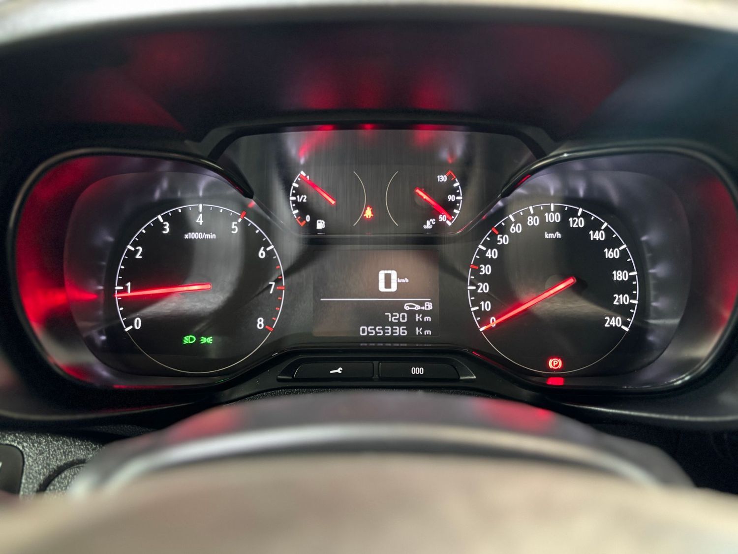 Fahrzeugabbildung Opel Combo Edition#Spur#Tempo#Keyless#DAB