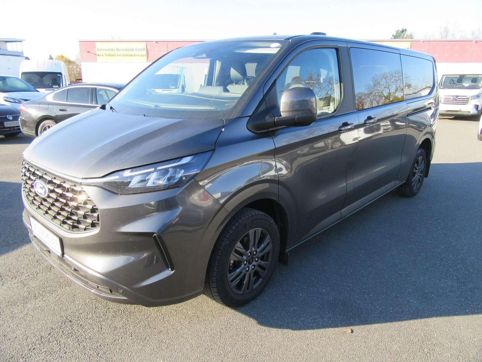 Ford Tourneo Custom 320 L2 Tourneo Titanium FWD Autom