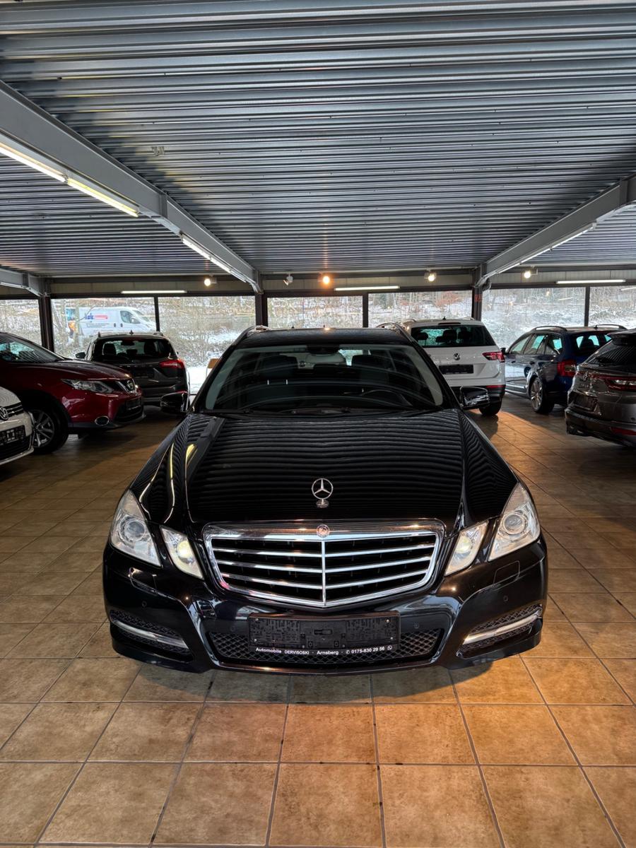 Mercedes-Benz E200 2010 — photo 9