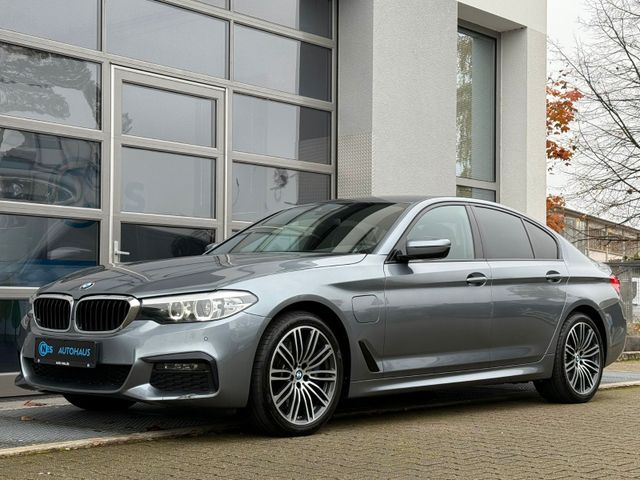 BMW 530e*M SPORT*KAMERA*KOMFORTSITZE*LEDER*KEY*19'