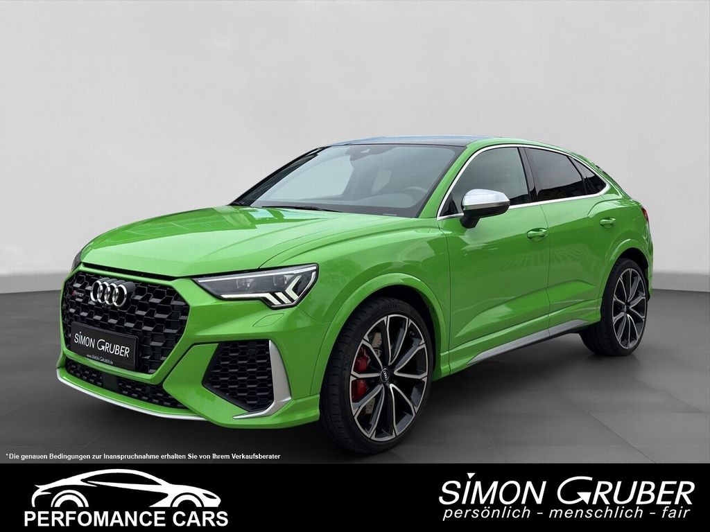 Image of Audi RSQ3