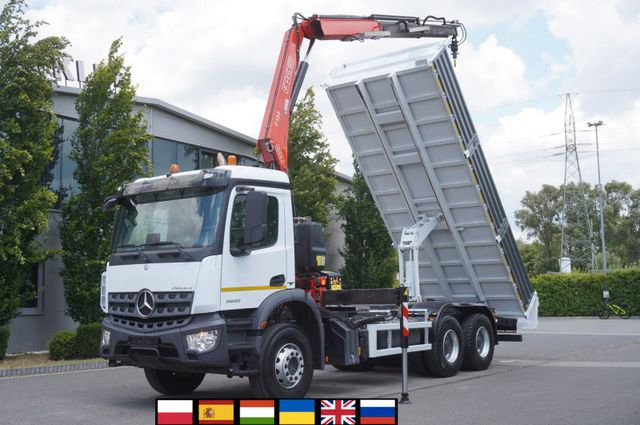 Mercedes-Benz AROCS 2633 6x4 / 5.5 T crane FASSI F135 / Tipper
