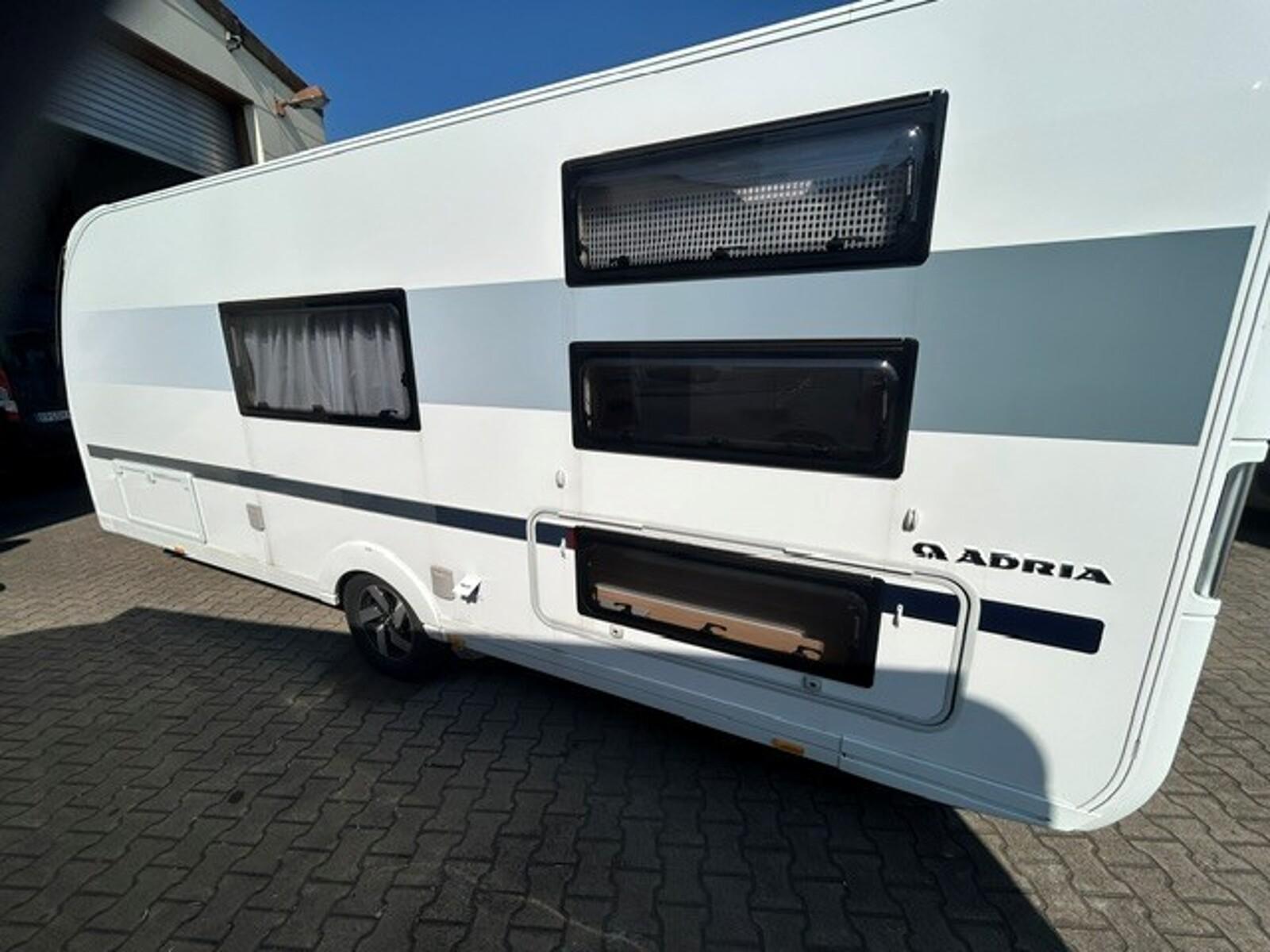 Adria Adora 573 PT 