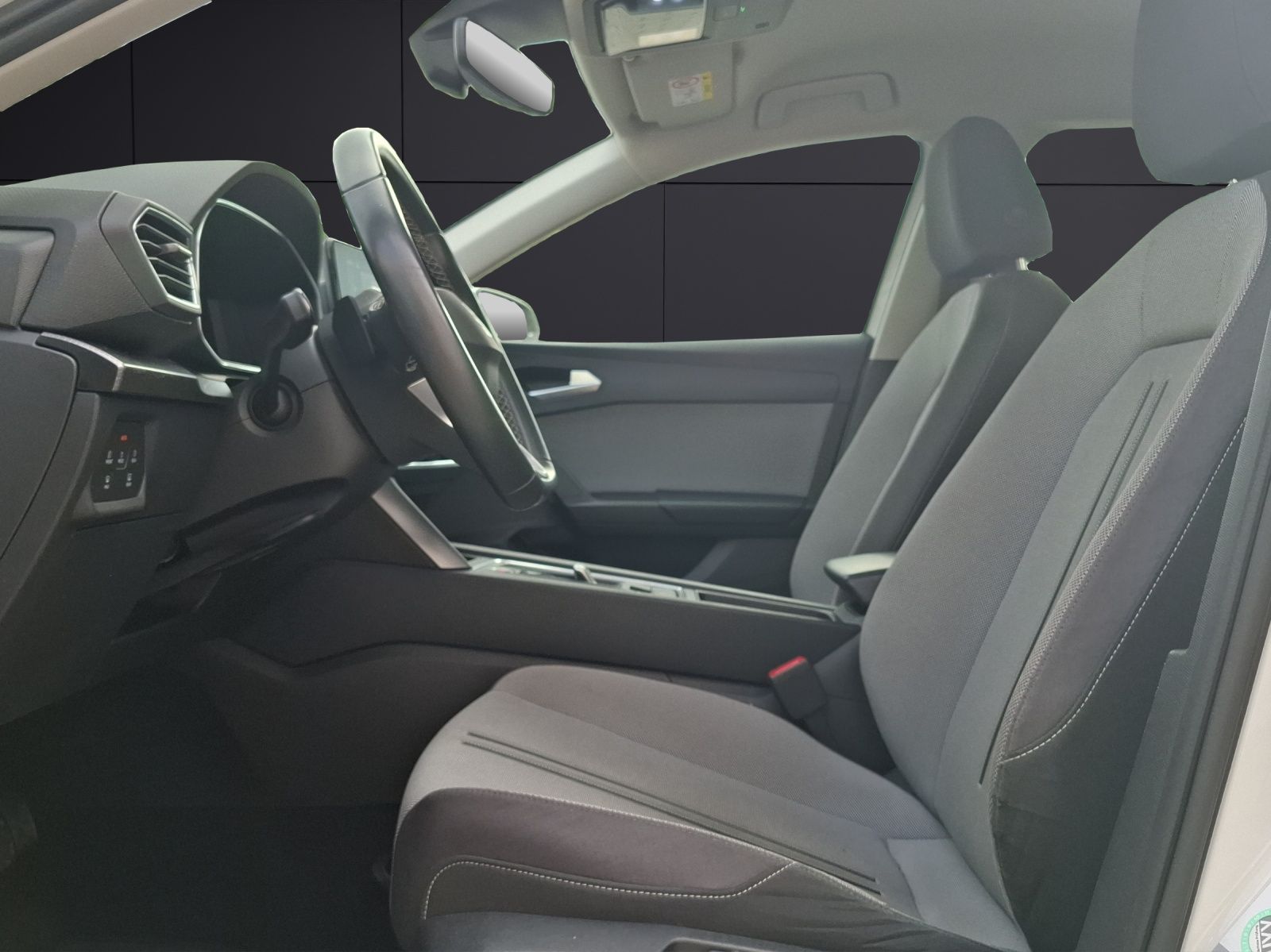 Fahrzeugabbildung SEAT Leon ST TDI Style DSG LED Navi  ACC RFK SH