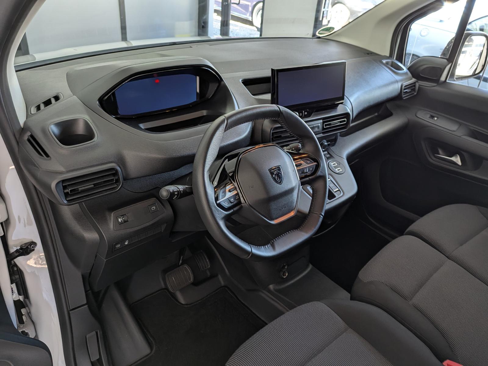Peugeot Partner L1H1/M+NAVI+360°KAMERA+TOT WINKEL+AUTOMA
