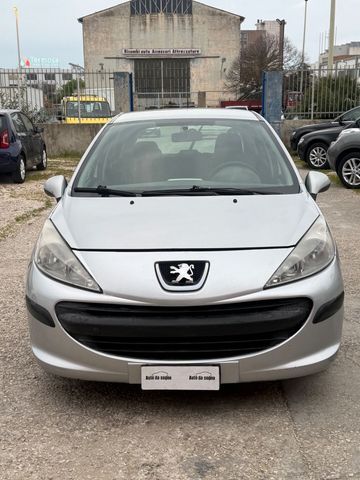 Peugeot 207 1.4 88CV 5p. ONE Line