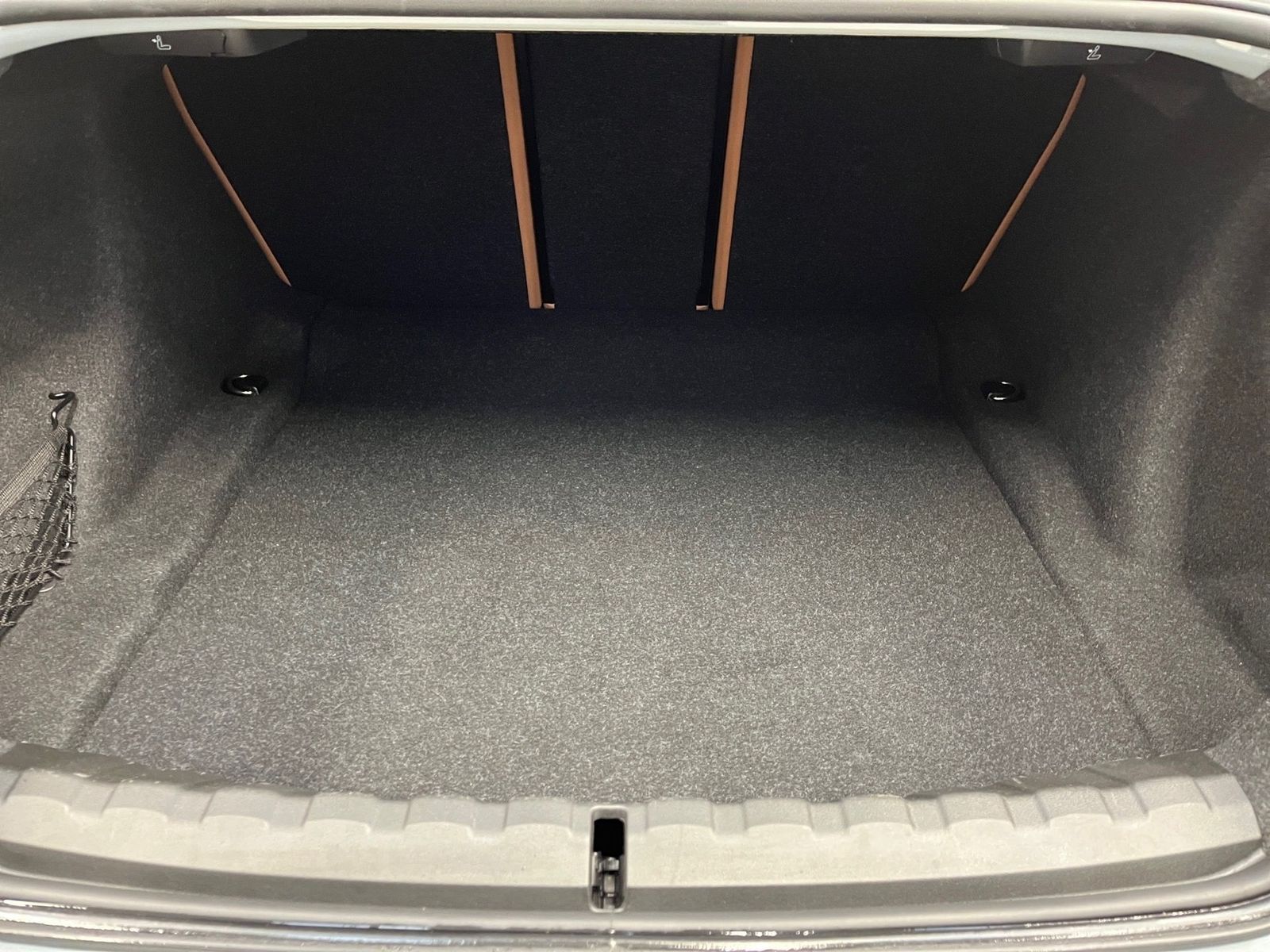 BMW 220 - Bild 15