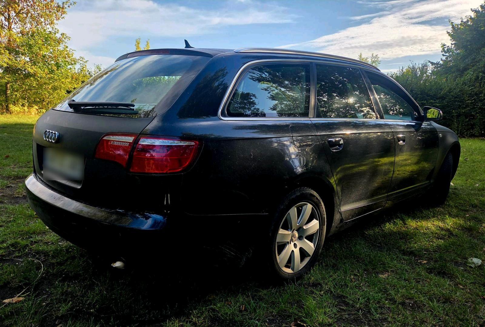 Audi Quattro 2007 — rear view