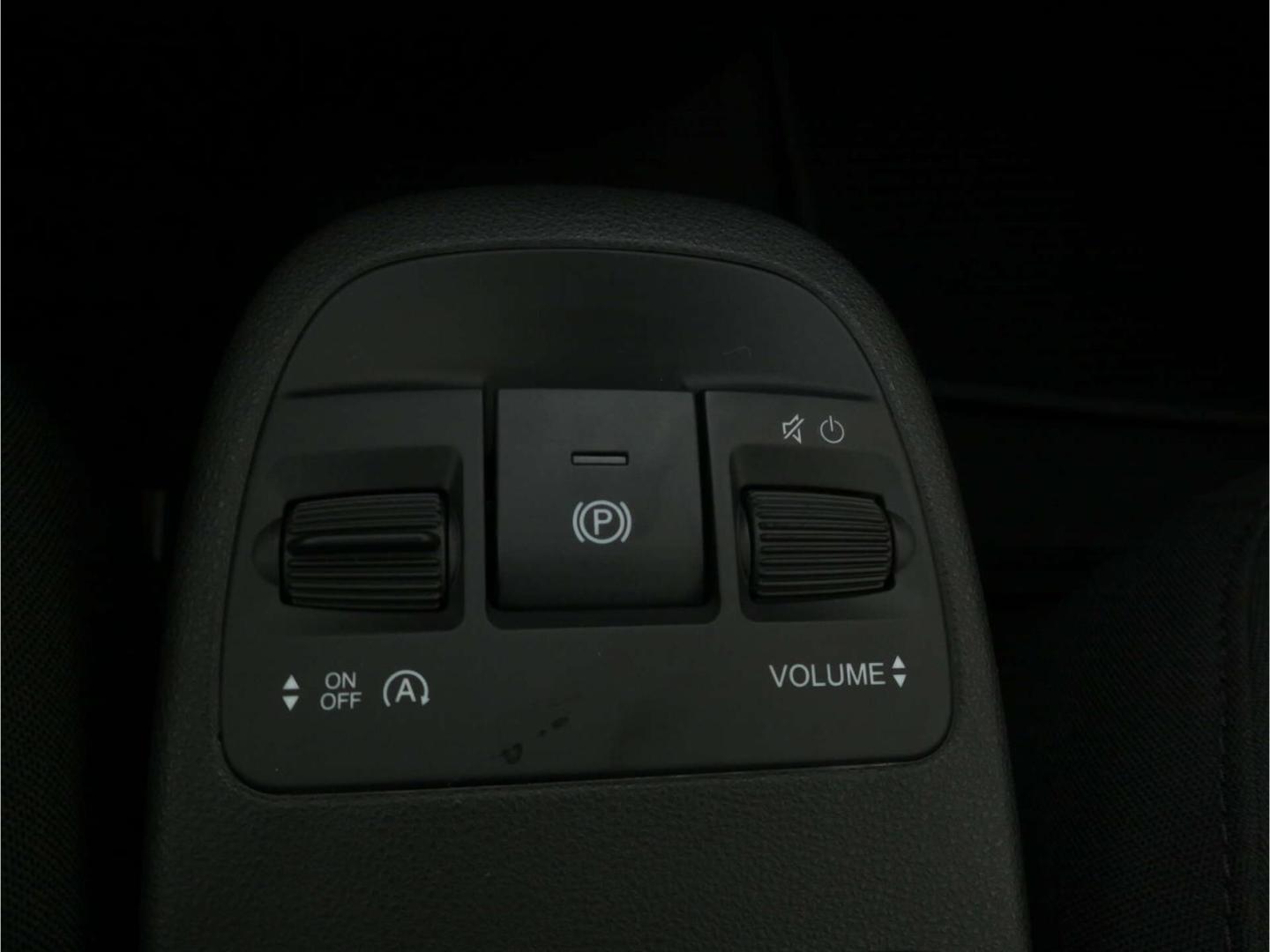 Fiat 500 Hybrid 1.0 GSE Icon, миниатюра 25