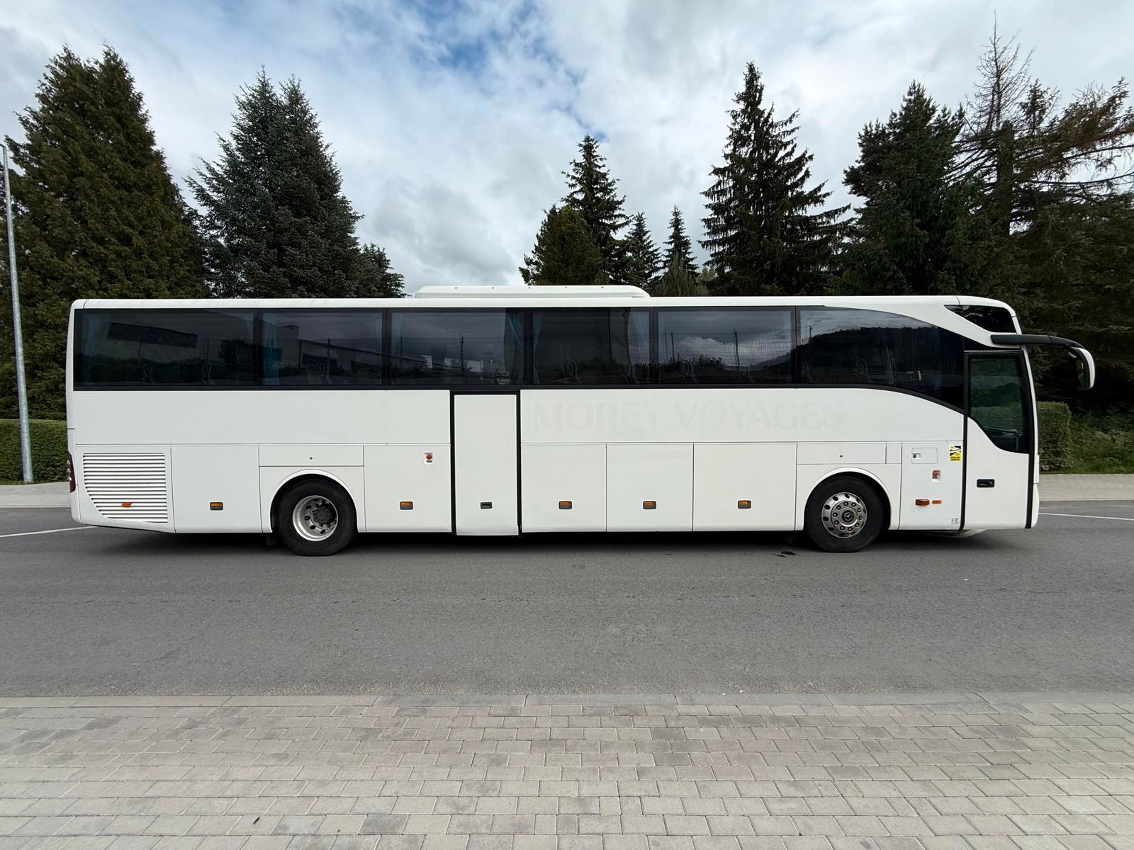 Mercedes-Benz Tourismo RHD 16 LUX LINE 55 SEATS