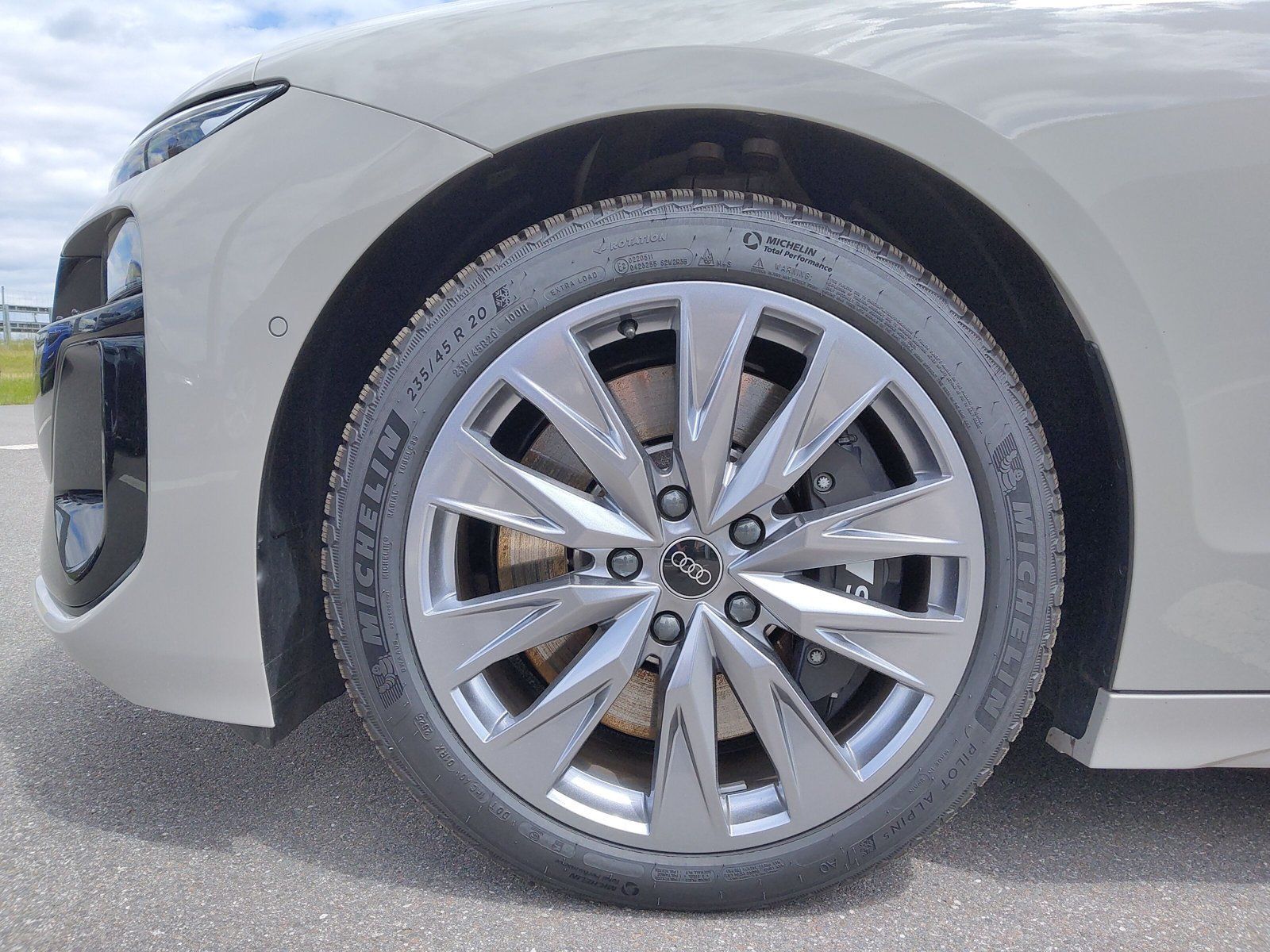 Audi S6 e-tron - Bild 9