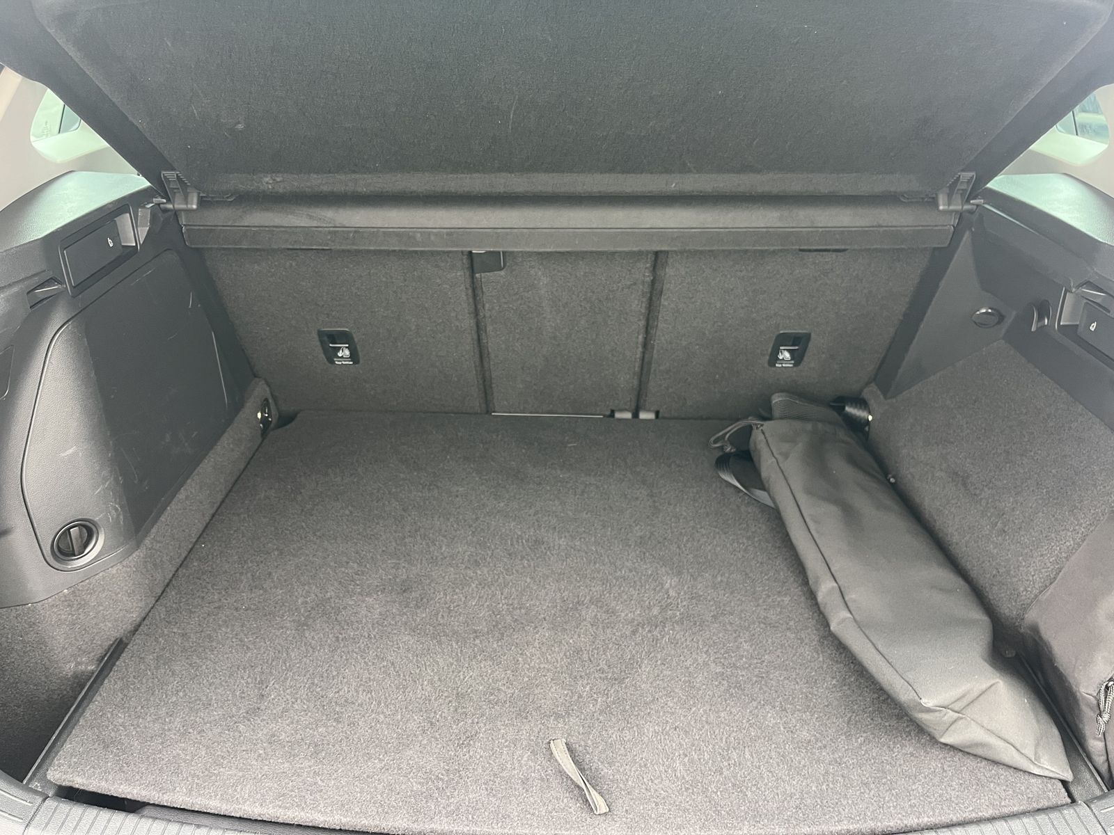 Volkswagen Tiguan 1.4 TSI e-Hybrid Elegance 156€ m.20% Anz. foto 22