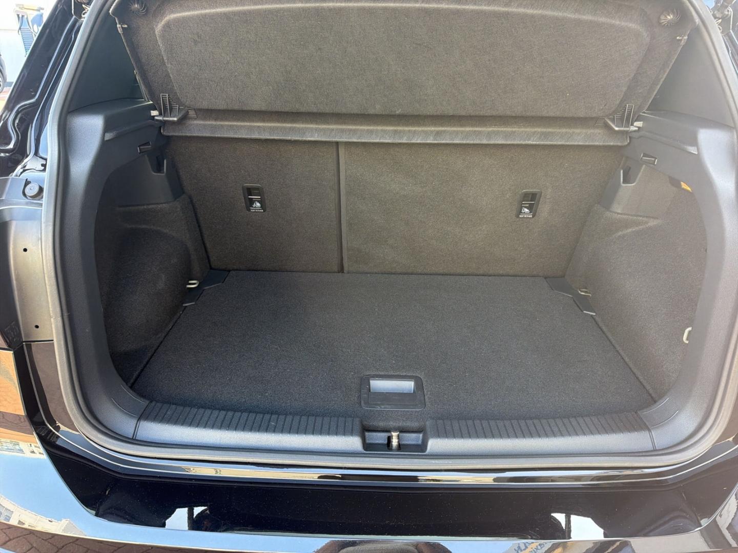 Volkswagen T-Cross R-Line 1.0 TSI DSG Led ACC, миниатюра 15