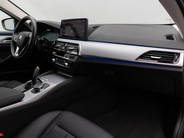 Foto Nummer 24: BMW 530i