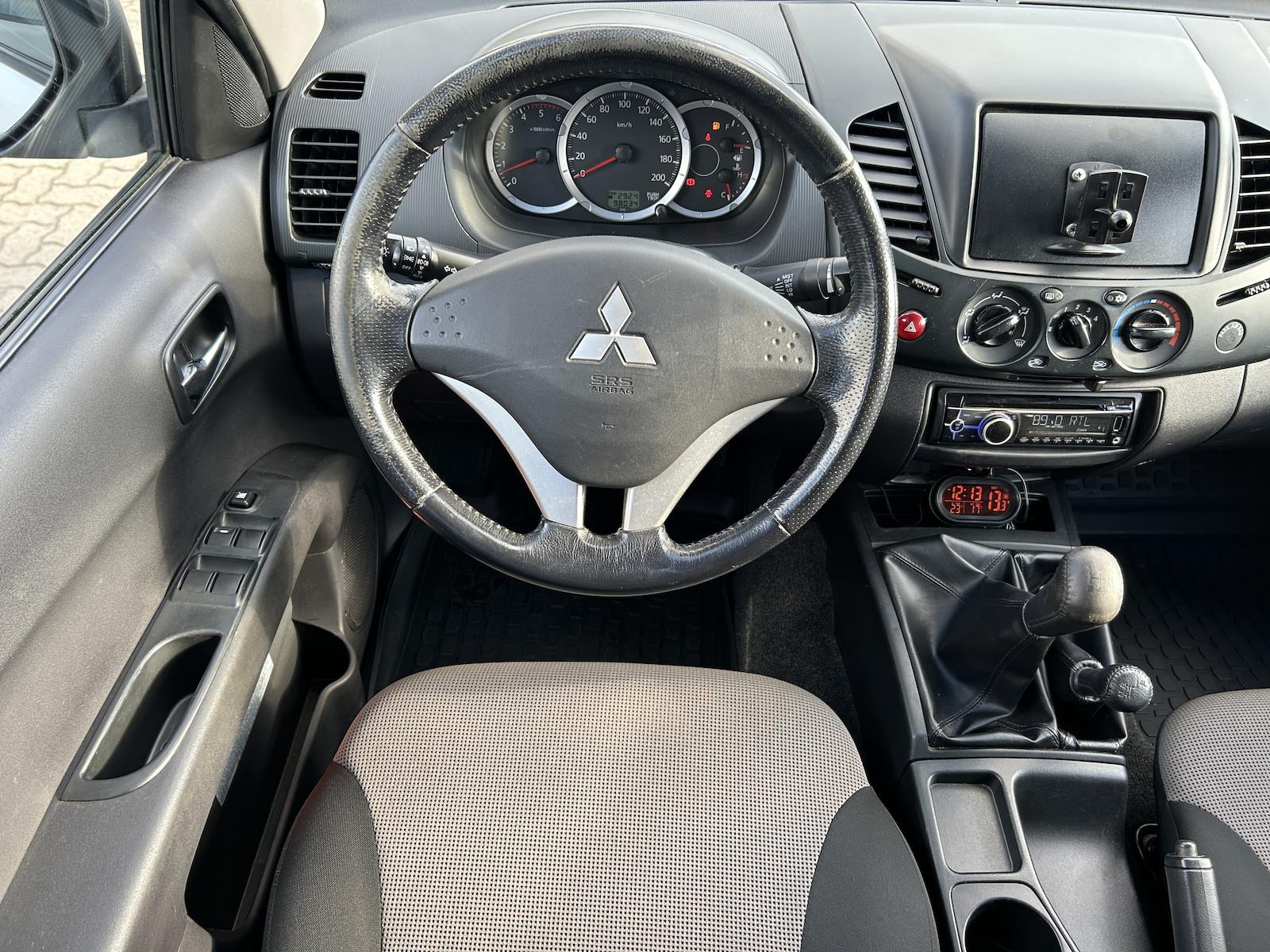 Mitsubishi L200 Doppelkabine 2.5 4WD*AHK*