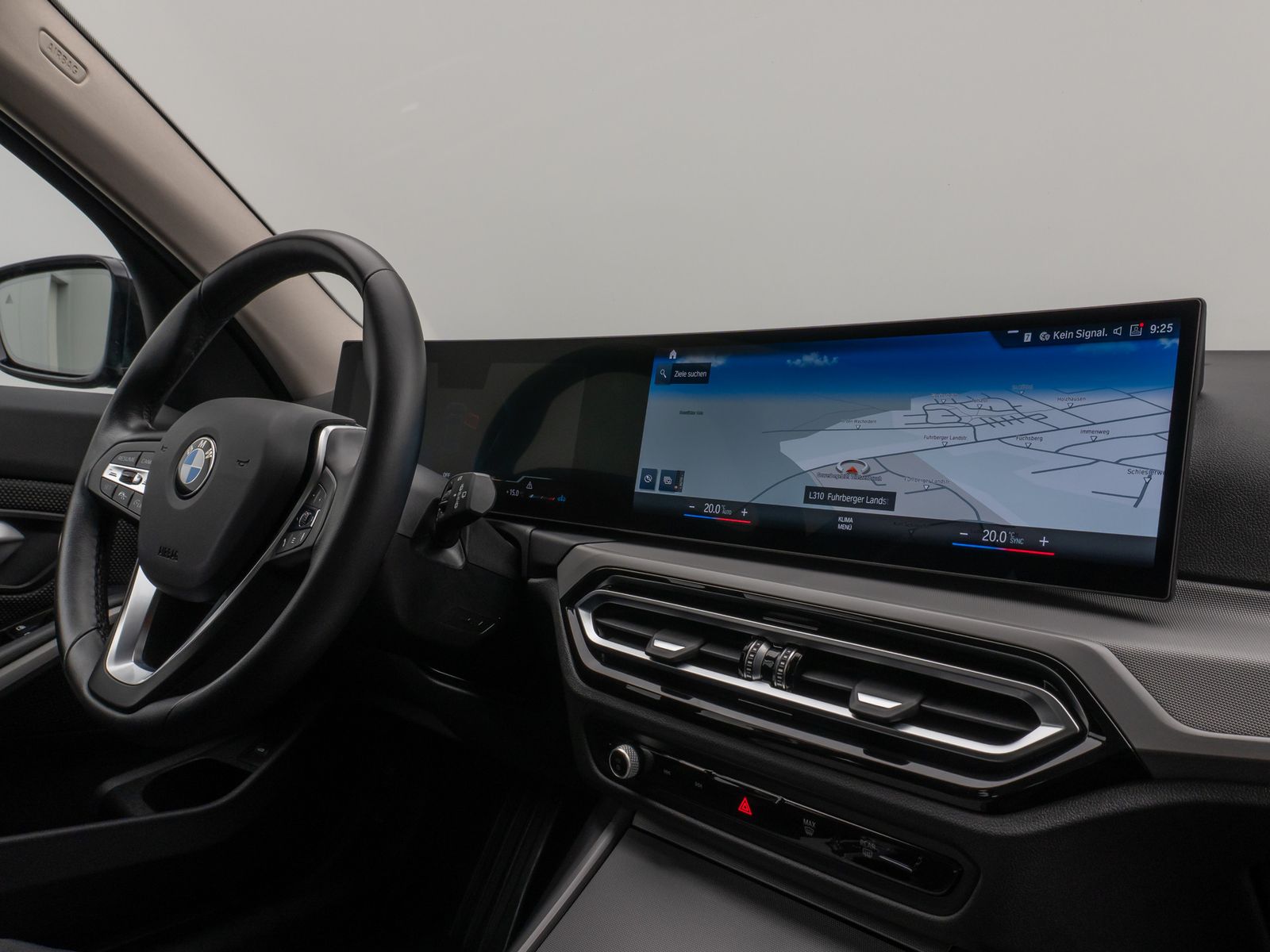 Fahrzeugabbildung BMW 318d Kamera DAB HUD Stop&Go DrivAssist Adapt.LED