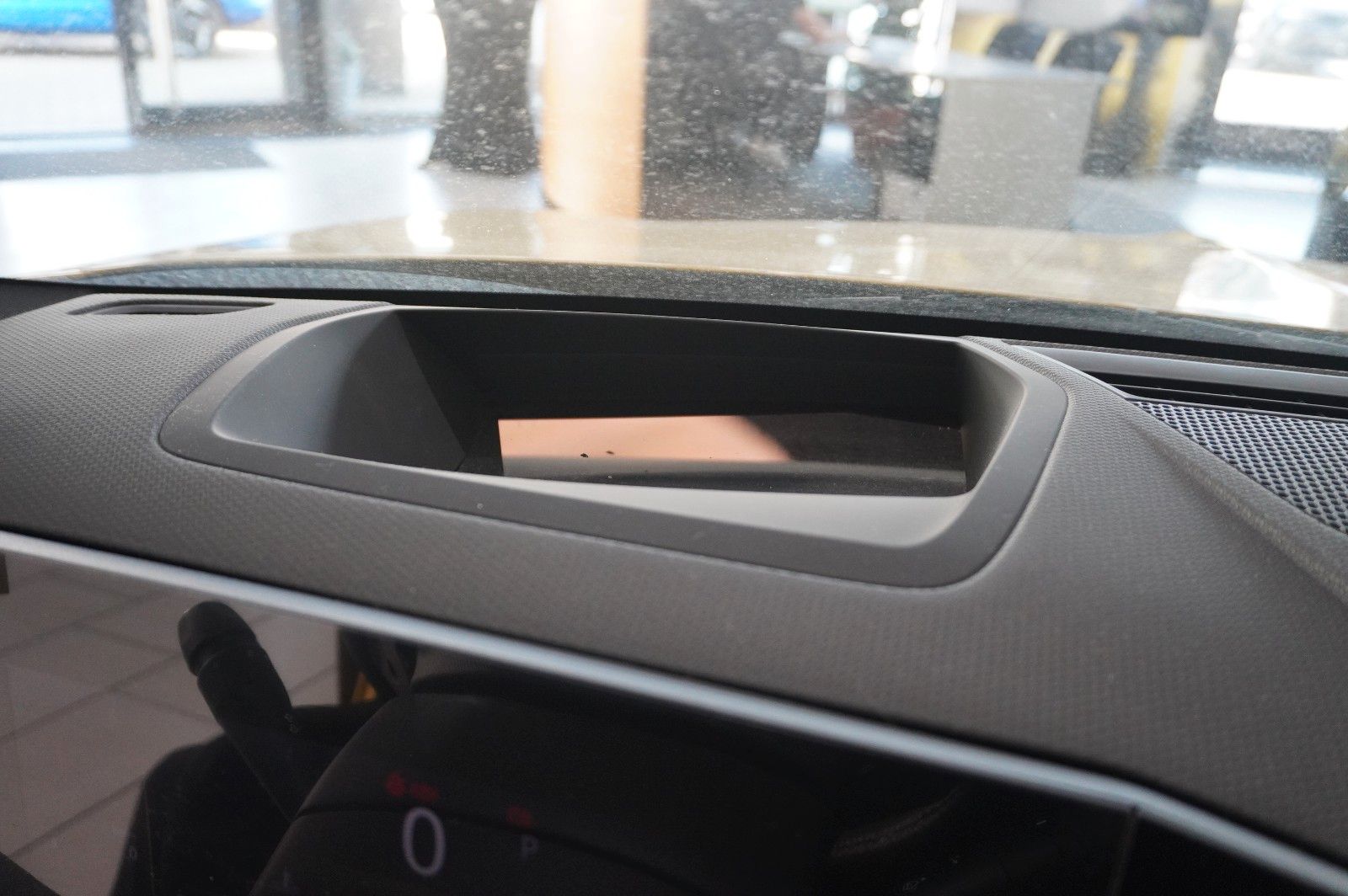 Fahrzeugabbildung Opel Astra L Lim. 1.2T ULTIMATE NAVI/LED/360°/PANO/SH