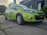 Renault Clio III Dynamique - Renault: Grün
