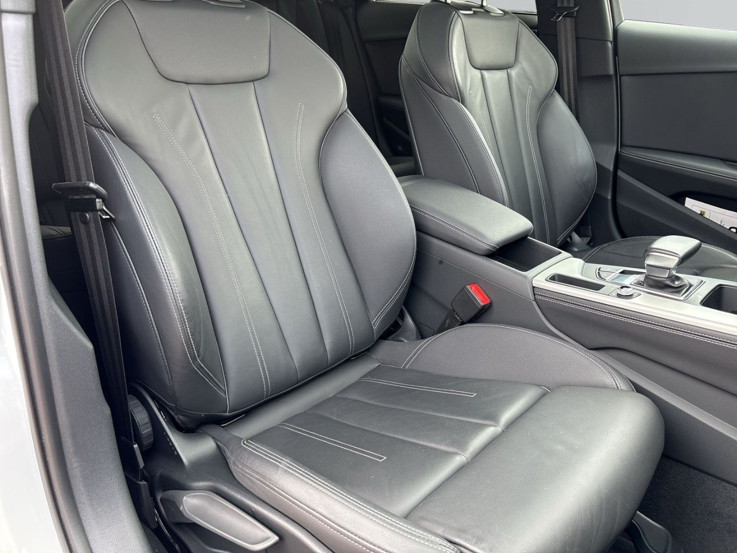 Audi A4 - Bild 8