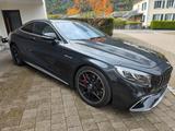 Mercedes-Benz S 63 AMG S 63 Mercedes-AMG 4MATIC Coupé AMG - Mercedes-Benz S 63 AMG: 3 Türen