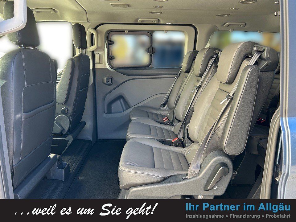 Fahrzeugabbildung Ford TOURNEO CUSTOM 2.0 TDCi AUT L1 8SITZER TITANIUM
