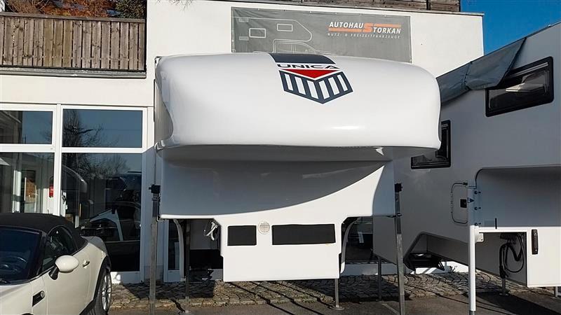 Andere Unica MXD 260 Monocoque-Aufbau