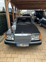 Mercedes-Benz Mercedes Benz W124 200e Oldtimer - gebrauchte Mercedes-Benz 200 aus dem Jahr 1991