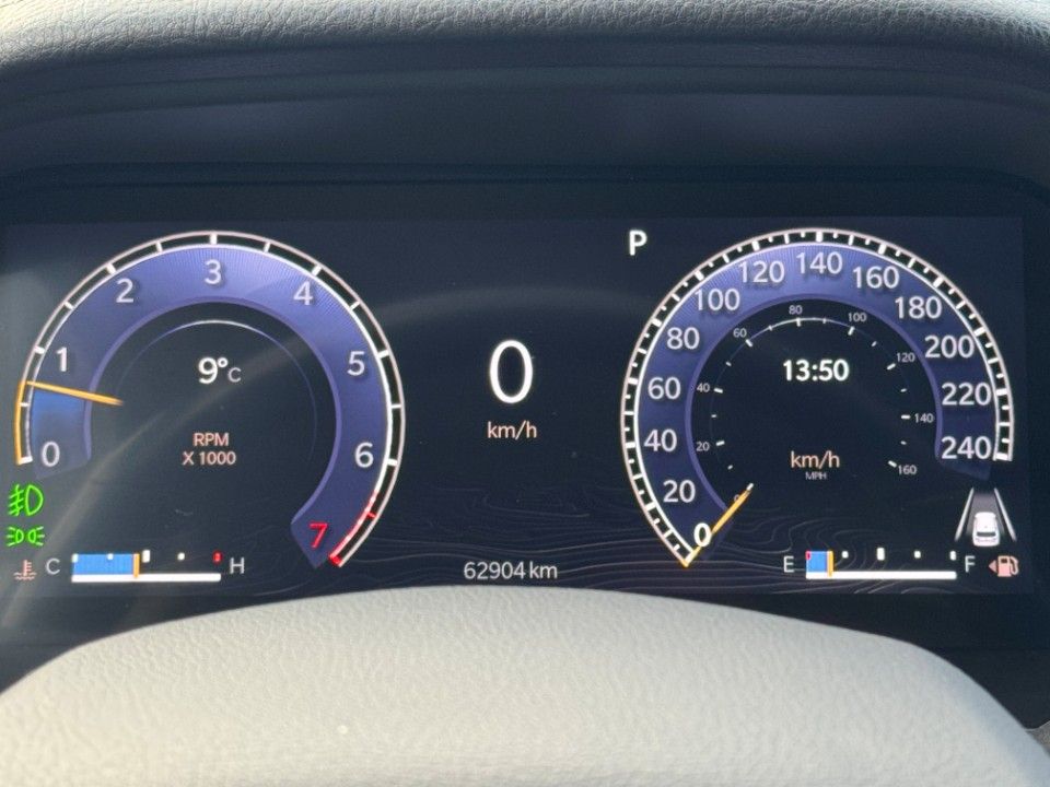 Fahrzeugabbildung Jeep Grand Cherokee Limited 4x4 LPG Panorama Leder