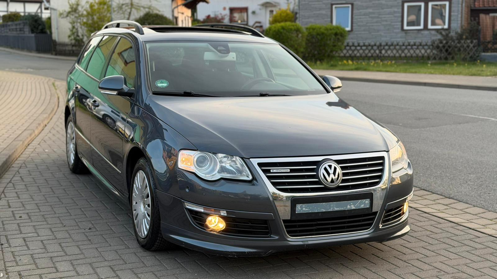 Volkswagen Passat 1.6 TDI BlueMotion / Navi / Kamera / EU5