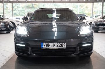 Porsche Panamera - 2