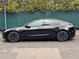 Tesla Model 3 Highland RWD Black/Black - Tesla Model 3: Highland