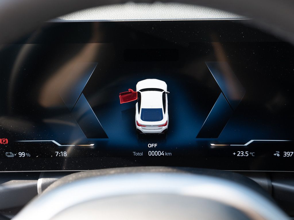 BMW i4 - Bild 14