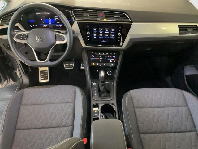 Touran 1.5 TSI DSG Move Bluetooth Navi LED Klima