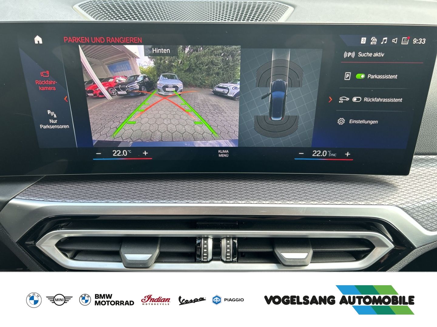 Fahrzeugabbildung BMW 330 d xDriveTouring,M Sport,HeadUp,RFK,HIFI,Live