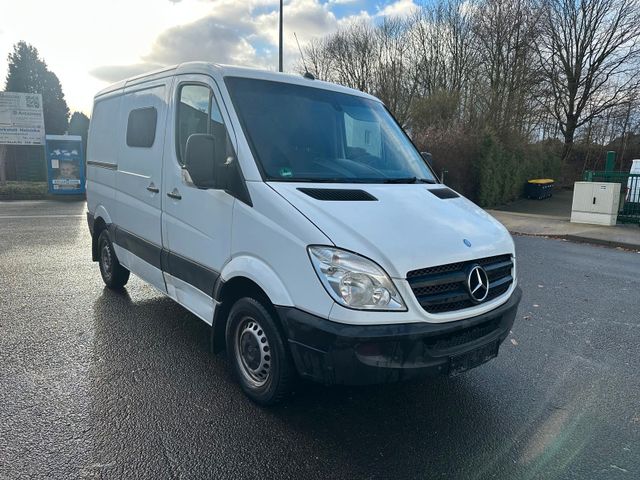 Mercedes-Benz Sprinter 216 CDI, Automatik