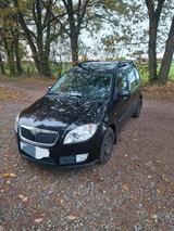 Skoda Roomster*1 Hand*Scheckheft*TÜV*Klima*ZV - Skoda Roomster in Hamburg