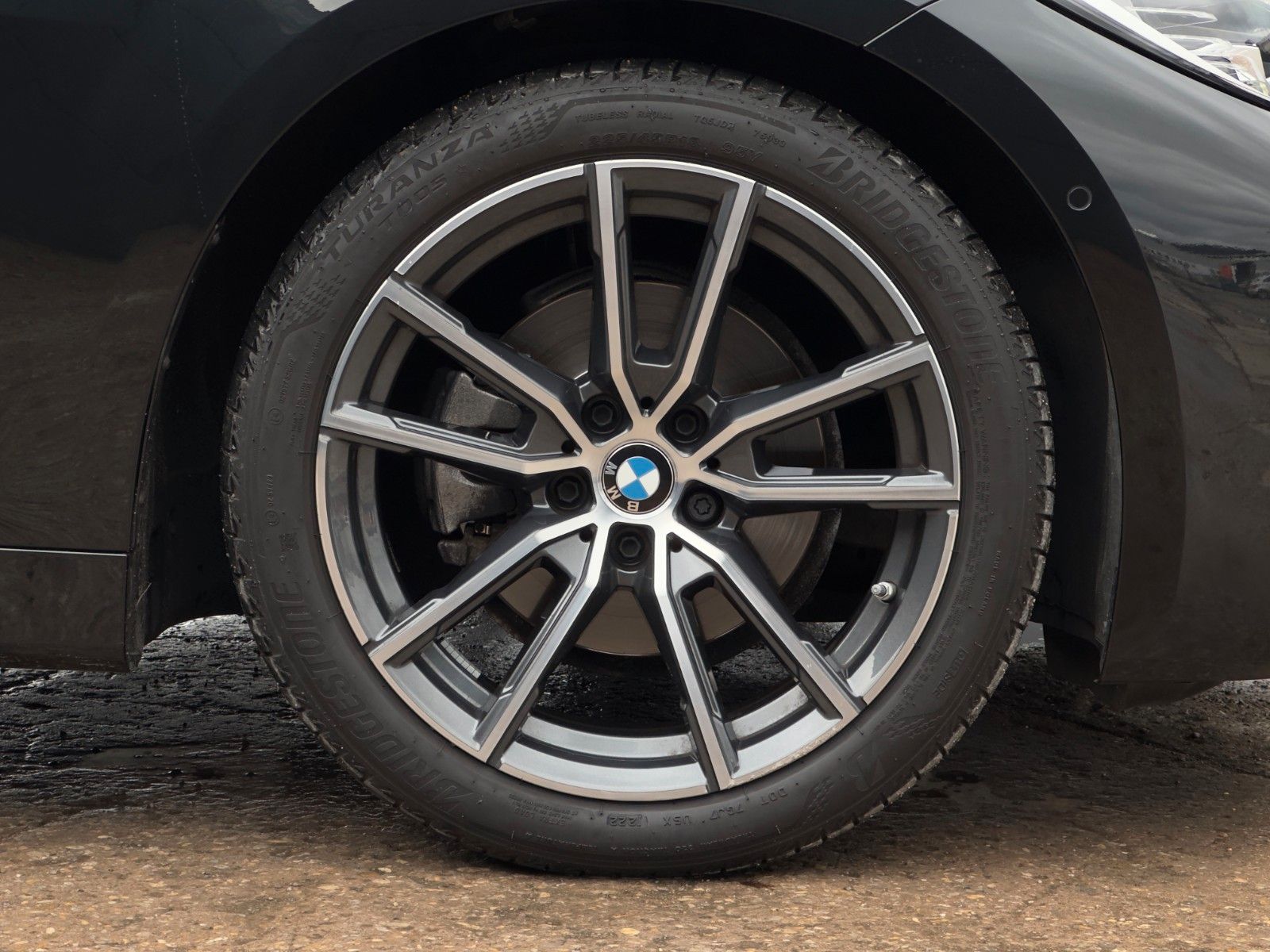 Fahrzeugabbildung BMW 420i G22 Coupé M Sport Leder Memory Kamera ACC