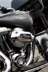 Harley-Davidson Street Glide 103 cui LED Navi Stzheizng Topcase - GEBRAUCHT TOPCASE